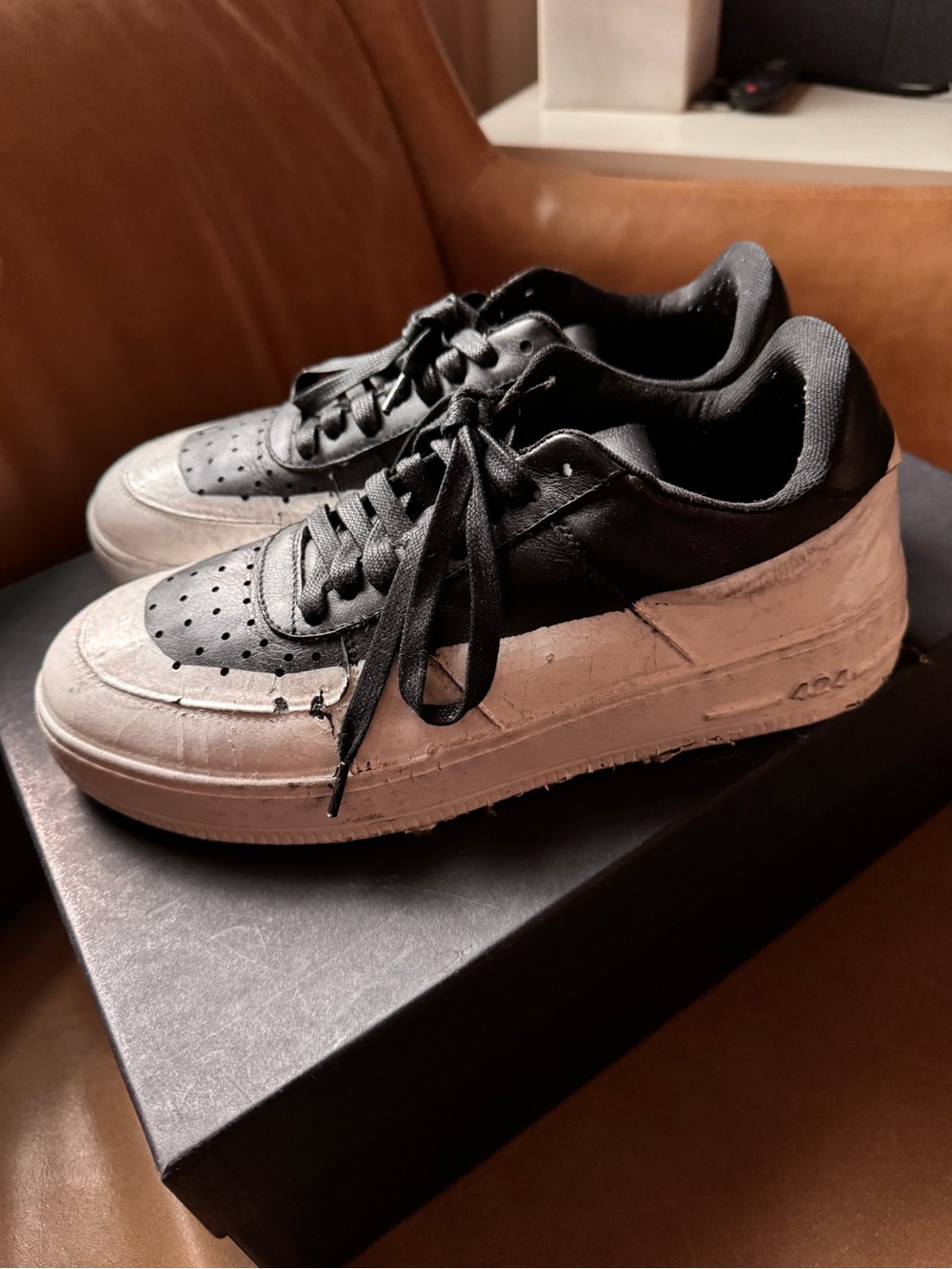 424 On Fairfax Black Wax Dip Low White lowtop unisex sneakers designer US7 EU 40